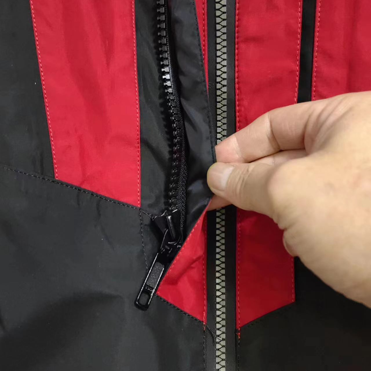 ชุดตกปลาแบบกันน้ำแข็งแรงทนทานป - Fishing Rain Suit บทวิจารณ์และราคา